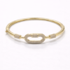 צמיד קשיח אליפסה משובצת עם אבנים נוצצות כולל טבעת תואמת בציפוי זהב וכסף דגם BANGLE 002